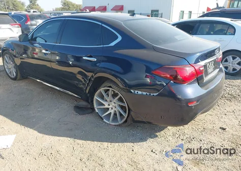 2018 Infiniti Q70L 3.7 Luxe from USA, damaged, VIN JN1BY1PP1JM330690